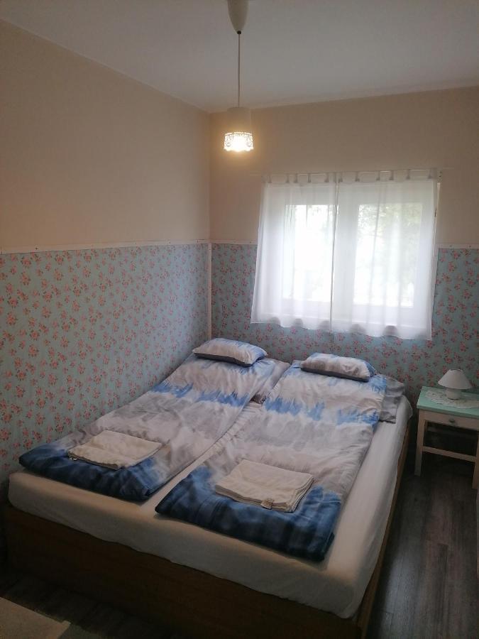 Menta Apartman Mezőkövesd Екстериор снимка